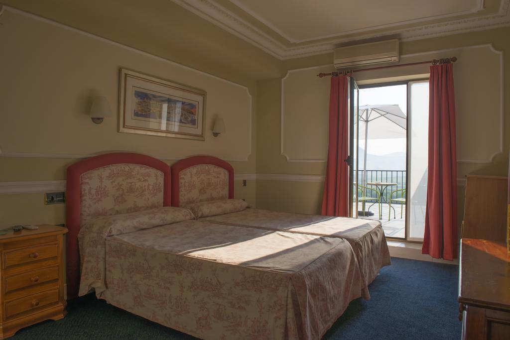 Hotel Marixa Лягвардиа Экстерьер фото